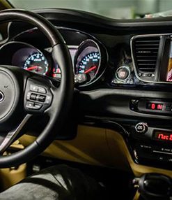 Đổi màu nội thất cho dòng Merceder c300 đẹp nhất